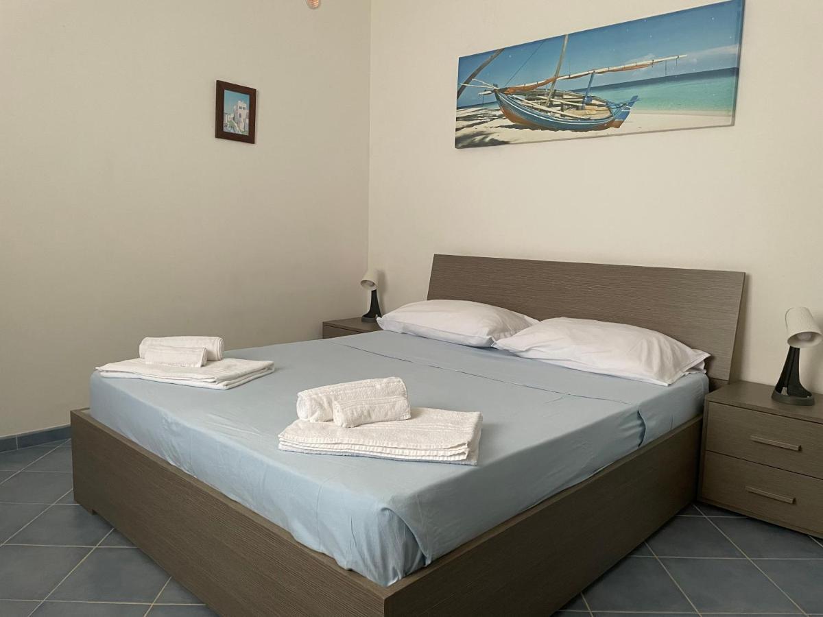 Villa Alice Santo Stefano di Camastra Eksteriør billede